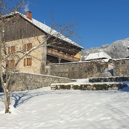 La Belle Des Praz Villa Mieussy Exteriör bild