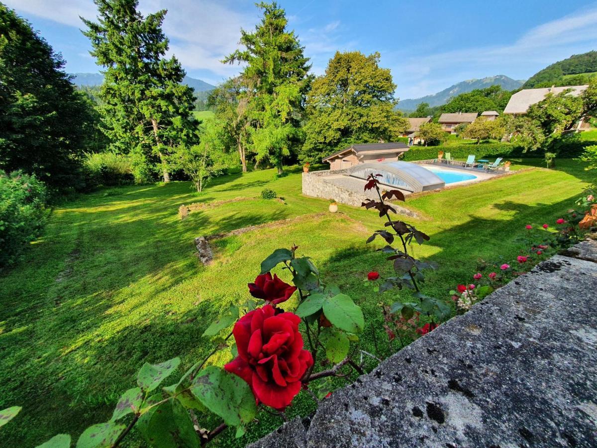La Belle Des Praz Villa Mieussy Exteriör bild